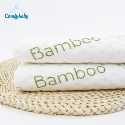 Tấm lót chống thấm thay tã cho bé 4 lớp 100% Sợi Tre Bamboo / Organic cotton (Cotton hữu cơ) thoáng khí, chống thấm nước Comfybaby