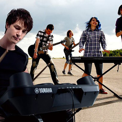 Bộ Trống điện tử Yamaha DD-75 (Electronic Portable Digital Drum DD75 - Có tem chống hàng giả Bộ CA - Kèm Nguồn, Dùi Trống, Pedal, Pick)