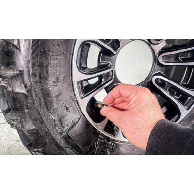 Chai vá lốp Stop&go / Keo tự vá lốp Stop và go / Chai keo tự vá lốp Stop and go hàng chính hãng, nhập khẩu Mỹ