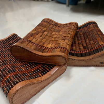 Gối Công Thái Học , Gối Gỗ Trắc Hạt - Kích thước 36cmx24cmx8cm/4cm ( video , hình thât )