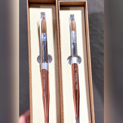 Cọ Đắp Bột Lông Chồn Cao Cấp KOLINSKY USA Màu Nâu Vàng Số 14, 16 (Kèm Hộp) Làm Nail Chuyên Dụng Tạo Hình Móng Bột, Đầu Cọ Mềm Ngậm Nước Tốt