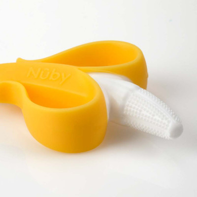 [ 782-Nuby ] Ngậm nướu hình quả chuối cho bé, chất liệu silicone ( 3m+ )