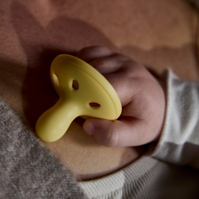 Ty Ngậm Mô Phỏng Ti Mẹ Dành Cho Bé Từ 0 - 6 Tháng, 6 - 18 Tháng (Vỉ Đôi, Tách Lẻ)