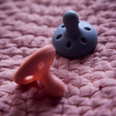 Ty Ngậm Mô Phỏng Ti Mẹ Dành Cho Bé Từ 0 - 6 Tháng, 6 - 18 Tháng (Vỉ Đôi, Tách Lẻ)