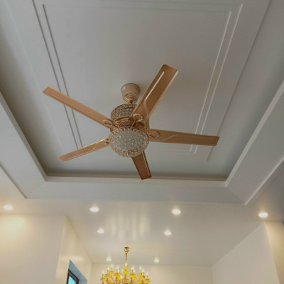 Quạt Trần Chao Pha Lê, động cơ DC 6 Tốc Độ Gió, Có Đèn Trang Trí Phòng Khách, Nhà hàng, quán cafe