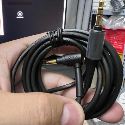 Dây Cáp Âm Thanh AUX 3.5mm dùng cho tai nghe Sony, máy nghe nhạc iPod, CD & máy cassette QUATECH- Hàng nhập khẩu