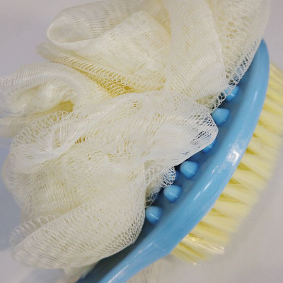 Cây Bàn Chải Cọ Lưng 2 đầu có bông tắm kèm chà lưng hai đầu , bông tắm tẩy tê bào chết đa năng - Henrysa