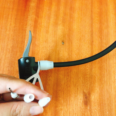 Bơm hợp kim nhôm loại đạp chân dùng cho xe đạp, xe máy, ô tô, tặng kèm kim bơm banh