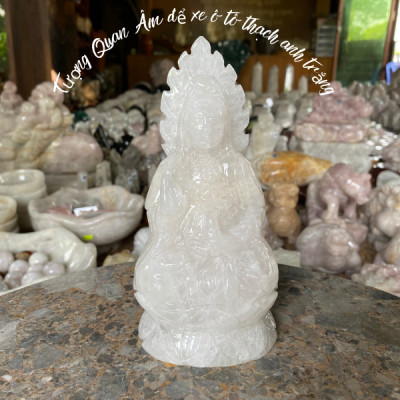 Tượng Quan Âm để xe ô tô thạch anh trắng NHASAN TP22 nặng 1.27kg, cao 18.5cm x ngang 8.7cm x dày 7.2cm