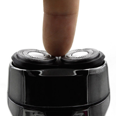 Máy Cạo Râu Flyco 2 Lưỡi Kép FS879VN Thân Máy Kháng Nước Sạc Nhanh 1 Giờ Hàng Chính Hãng