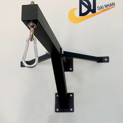 Khung treo bao cát DAI NHAN bản chuyên nghiệp, trang bị 2 thanh giằng, làm bằng thép, sơn tĩnh điện chắc chắn