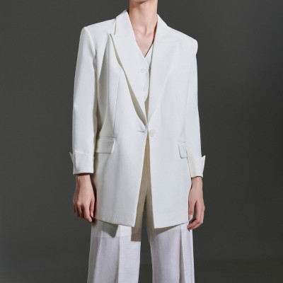 Áo blazer vai rộng, cổ 2 ve tay lỡ dài màu trắng TOVE thiết kế cao cấp WHITE CHIC