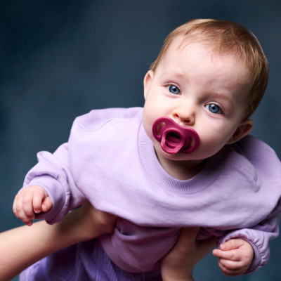 Ty Ngậm Silicon Siêu Nhẹ Cho Bé Tommee Tippee Ultra Light 6-18 Tháng (Vỉ Đôi)