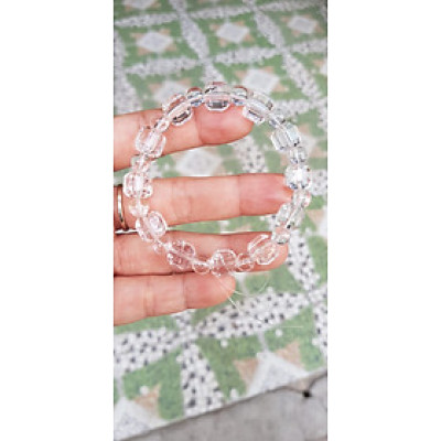  Vòng tay phong thuỷ nữ đá thạch anh trắng trong tự nhiên kiểu vuông giác tròn Size hạt vuông 10mm hạt tròn nhỏ 6mm Nữ mệnh kim mệnh Thủy đeo hợp may mắn tốt sức khoẻ công việc ạ