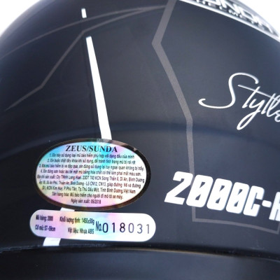 Mũ bảo hiểm fullface chính hãng Sunda 2000c đen nhám sọc trắng