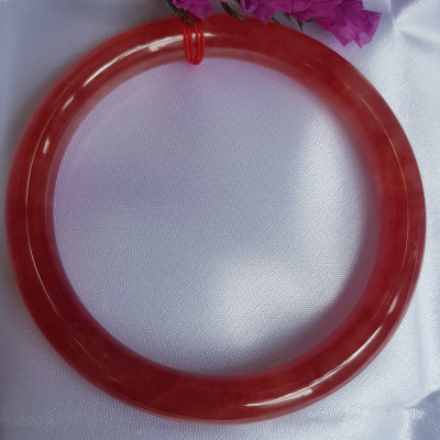 Vòng Cẩm Thạch Đỏ đẹp A 58mm x cọng 8mm màu đỏ tươi sáng bóng mượt đỏ là màu chiến thắng chuẩn hợp nữ mạng hỏa mạng thổ 55kg - 68kg đeo đẹp tay may mắn tốt sức khỏe công việc rực rỡ tài lộc ạ