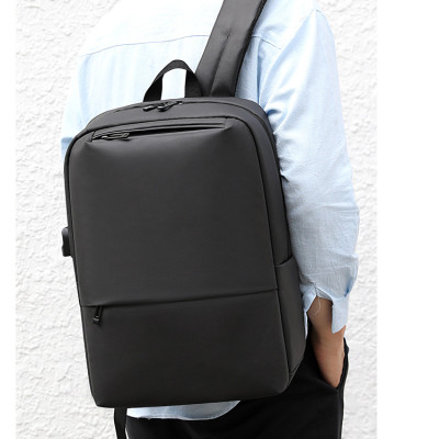 Balo laptop phong cách hiện đại - BEE GEE BLLT5607