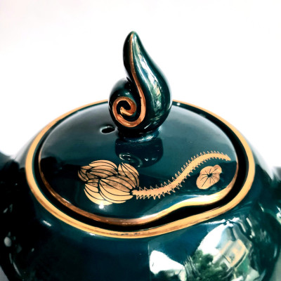 Bộ ấm chén Bát Tràng cao cấp phú quý Mallard màu xanh Arctic họa tiết hoa sen vẽ vàng 24k