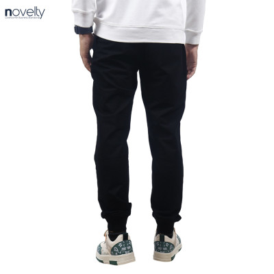 Quần jogger nam Novelty Regular fit họa tiết in phản quang đen  NQGMMDMT3R230834Q