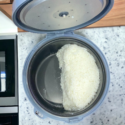 Nồi Cơm Điện Bennix BN-012NK Lòng Nồi Chống Dính Công Suất 500W Dùng Cho Gia Đình 4 Người- Hàng Chính Hãng