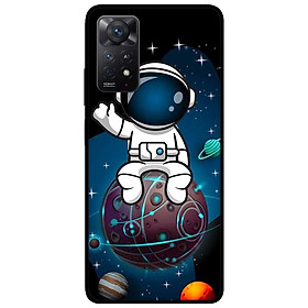 Ốp lưng dành cho Xiaomi Redmi Note 11 Pro 5G mẫu Phi Hành Ngồi Trên MT