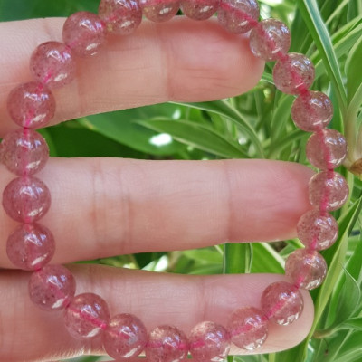 Vòng tay phong thủy đá THẠCH ANH DÂU HỒNG size hạt 8mm tự nhiên NỮ mệnh HOẢ mệnh THỔ may mắn tốt sức khỏe công việc ạ