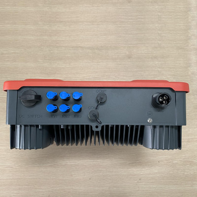 Biến tần hòa lưới bám tải HYPONTECH 8kw 1 pha HPS-8000 (Ứng dụng theo dõi HiPortal có Tiếng Việt)