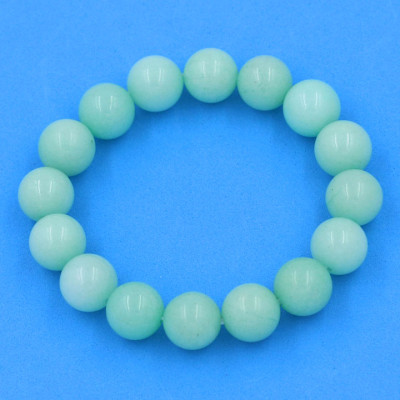 Vòng đeo tay ngọc bích xanh 12 ly 16 hạt