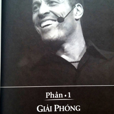 Đánh Thức Con Người Phi Thường Trong Bạn - Anthony Robbins (Bìa mềm)