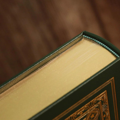 Tổng Thống K. Thứ Tư - Ấn Bản Giới Hạn - Bìa Da