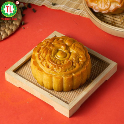 Hộp Bánh Trung Thu 2 bánh 1 trứng 150g - COMBO SUPER A4 - Thành Long (300g) - VIỆT NAM