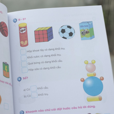 Sách: Combo Tuyển Chọn Đề Ôn Luyện Và Tự Kiểm Tra Toán Lớp 2 + Rèn Kĩ Năng Giải Toán Lớp 2 (Tập 1 + Tập 2)