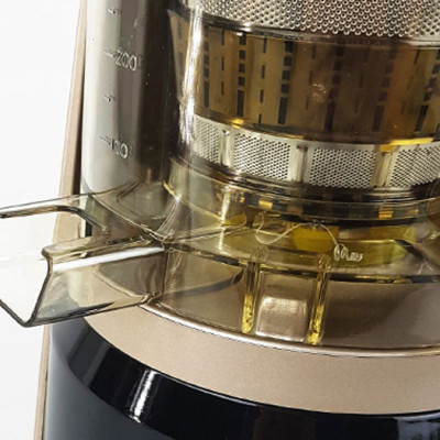 Máy Ép Chậm Matika Công Nghệ Ép Thông Minh Giữ Nguyên Vẹn Vitamin-Hàng Nhập Khẩu (Màu Ngẫu Nhiên)