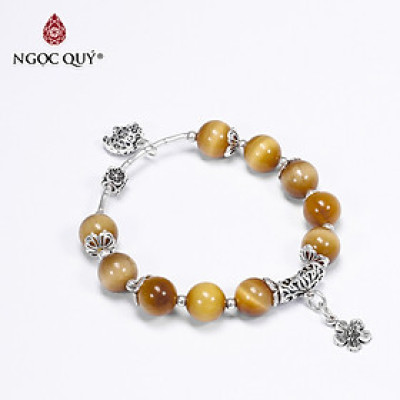 Vòng tay đá mắt hổ vàng tâm phối charm hoa bạc size hạt 10mm mệnh thổ , kim - Ngọc Quý Gemstones