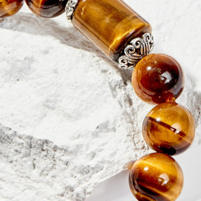 Vòng Tay Phong Thủy Nữ Đá Mắt Hổ Vàng Nâu Phối Charm Bướm Bạc (8mm) Mệnh Thổ, Kim Ngọc Quý Gemstones