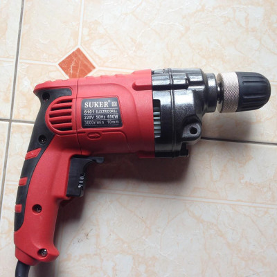 Máy Khoan Điện Cầm Tay Mũi 10mm Suker 6101 Công Suất 650W Dùng Để Khoan Tường, Bê Tông Và Bắt Vít - Hàng Chính Hãng
