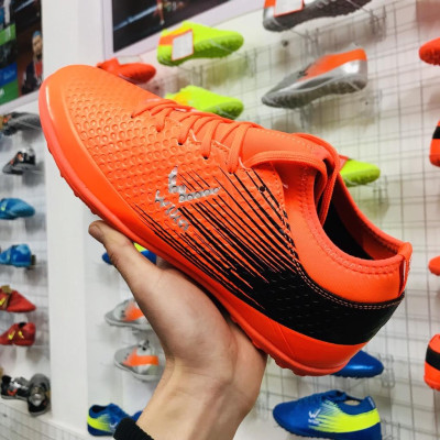 Giày bóng đá phủi thể thao đôi giày khâu full đế cao cấp mẫu giày hót hót nhất anwm 2022-2023