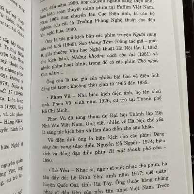 ĐIỂN ẢNH VIỆT NAM - TRỌN BỘ 4 TẬP BÌA CỨNG