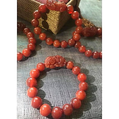 CHIẾC VÒNG TỲ HƯU HÚT TÀI ĐÁ MÃ NÃO ĐỎ 10mm ĐẬM ĐẸP NỮ MỆNH HOẢ THỔ ĐEO XINH