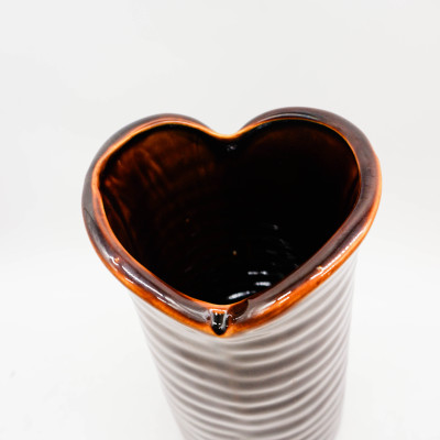 Bình Hoa Lá Chuối Miệng Tim