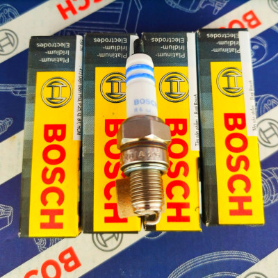 Bugi Xe Máy Chân Ngắn Bosch (Platium) Honda Dream, Wave 110, Future 110, Yamaha Jupiter, Sirius, Nouvo 115, Suzuki Viva, Smash, Sym Attila