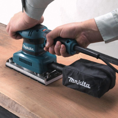 MÁY CHÀ NHÁM RUNG 190W ( 93X228MM) MAKITA BO3711- HÀNG CHÍNH HÃNG