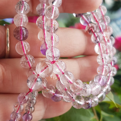 ️Vòng tay phong thủy đá super seven tự nhiên sịn đẹp kiểu quấn tay 3 vòng Màu tím trắng bóng đẹp sang Vòng chuỗi hạt 6mm nữ đeo rất là xinh đẹp ạ    