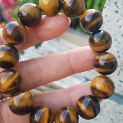 Vòng tay phong thủy Nam Đá Mắt Hổ Vàng Nâu Đậm bóng đẹp Size 4mm hay 14li gồm 14 hạt Hợp nam mệnh thổ mệnh kim ạ