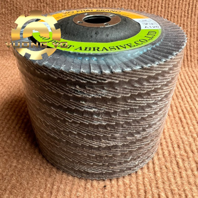 Nhám xếp nâu-ráp xếp nâu Hồ Phát đường kính 100mm 72 lá nhám (Gía đã bao gồm VAT)