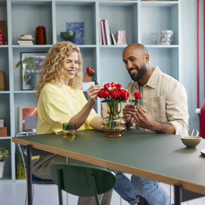 Đồ Chơi Lắp Ráp Bó Hoa Hồng - Bouquet of Roses Flowers - Lego Adults 10328 (822 Mảnh Ghép)