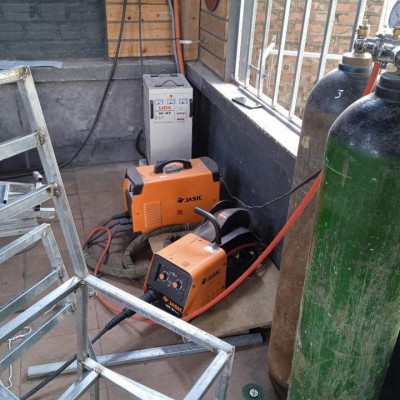 MÁY HÀN BÁN TỰ ĐỘNG MIG 250F N253 ( ĐẦU RỜI, ĐIỆN ÁP 380V) JASIC - HÀNG CHÍNH HÃNG