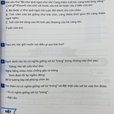 Combo 2 cuốn Vở thực hành Tiếng Việt lớp 4 tập 1+2 (Kết nối tri thức với cuộc sống)
