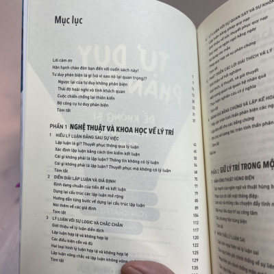 TƯ DUY PHẢN BIỆN - ĐỂ KHÔNG BỊ THAO TÚNG TÂM LÝ - Tom Chatfield – Khánh Trang dịch - NXB Trẻ