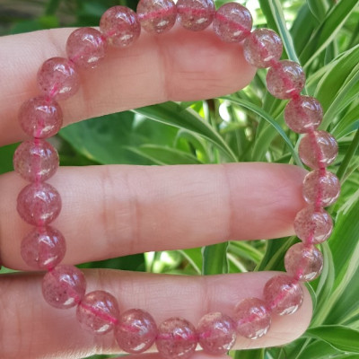 Vòng tay phong thủy đá THẠCH ANH DÂU HỒNG size hạt 8mm tự nhiên NỮ mệnh HOẢ mệnh THỔ may mắn tốt sức khỏe công việc ạ